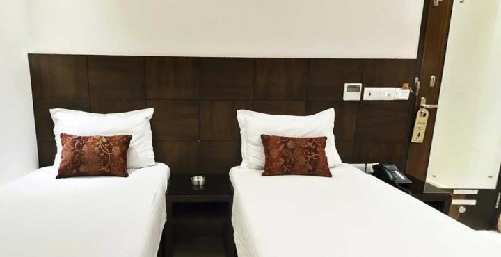 Fabhotel Marble Arch Karol Bagh Delhi  Exterior foto