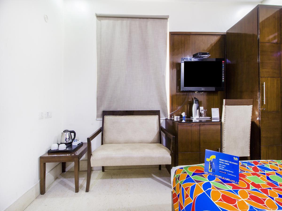 Fabhotel Marble Arch Karol Bagh Delhi  Exterior foto