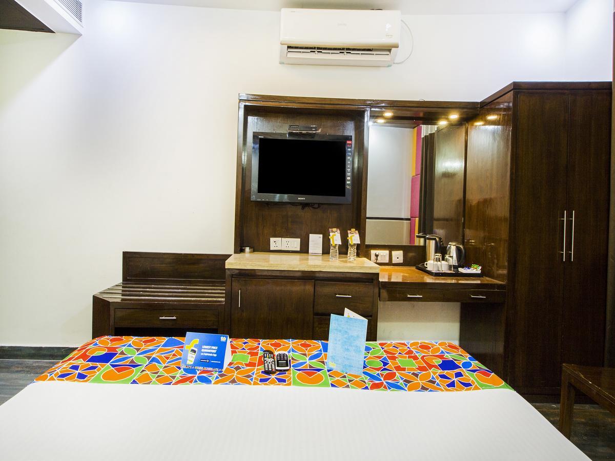 Fabhotel Marble Arch Karol Bagh Delhi  Exterior foto