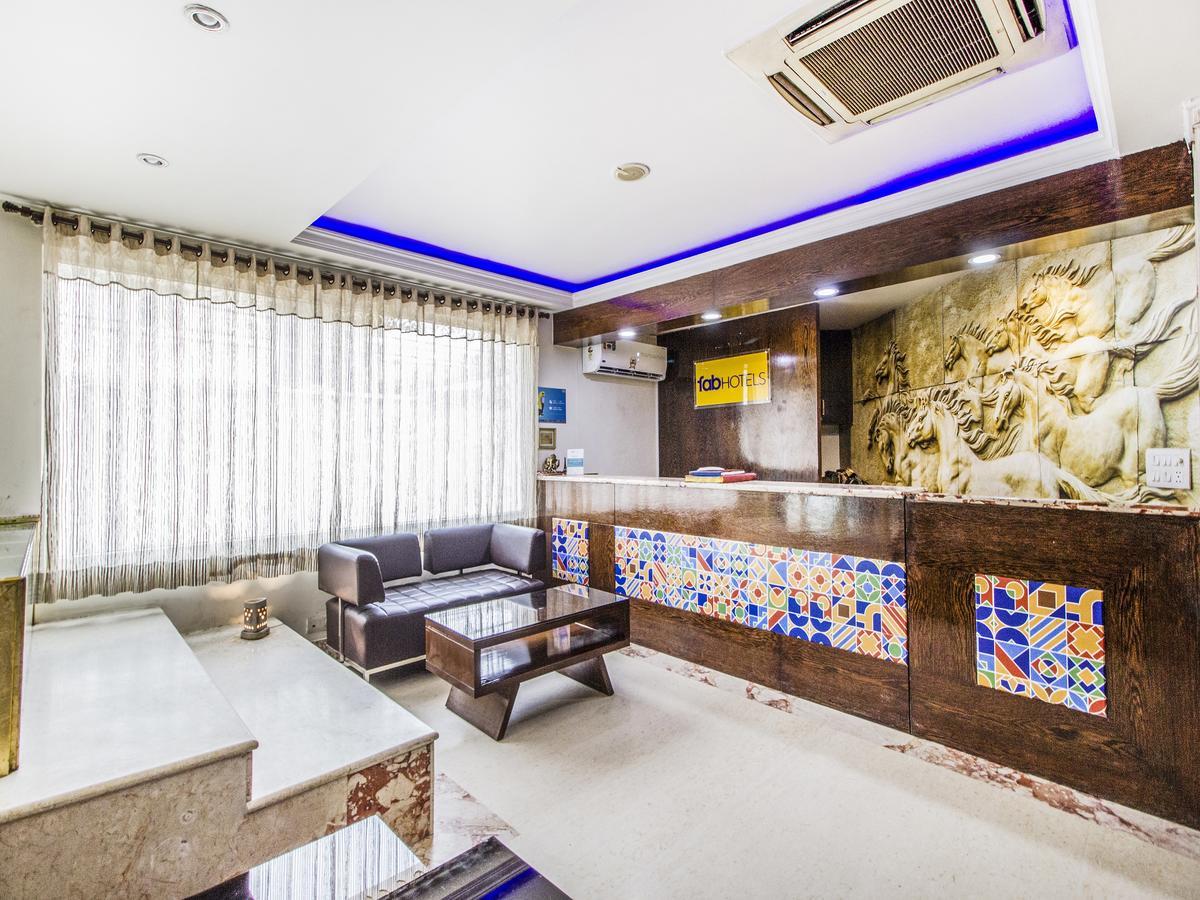 Fabhotel Marble Arch Karol Bagh Delhi  Exterior foto