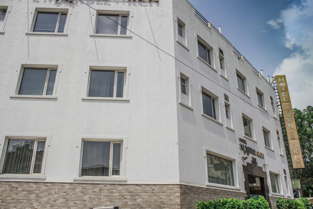 Fabhotel Marble Arch Karol Bagh Delhi  Exterior foto