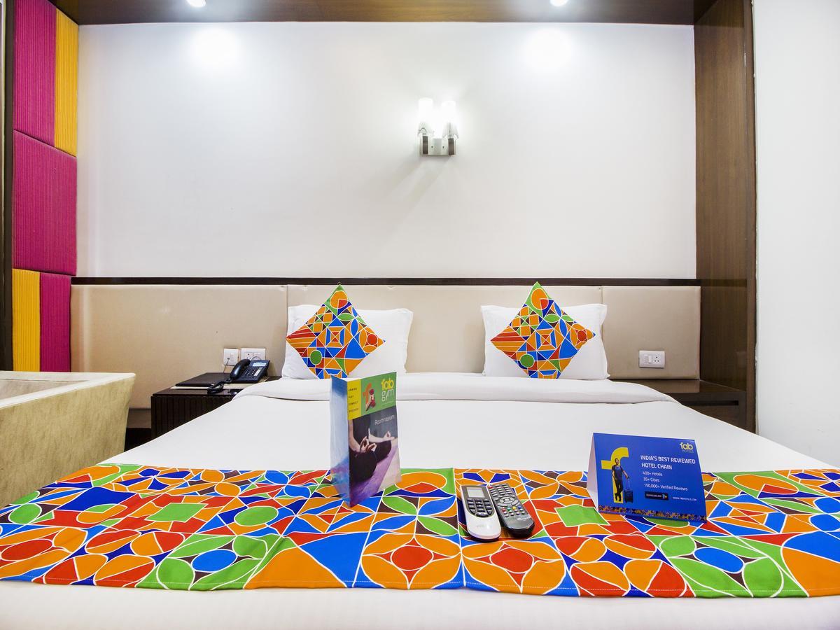Fabhotel Marble Arch Karol Bagh Delhi  Exterior foto