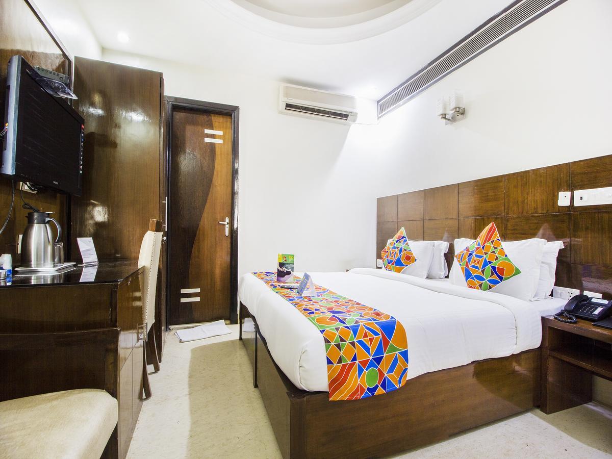 Fabhotel Marble Arch Karol Bagh Delhi  Exterior foto