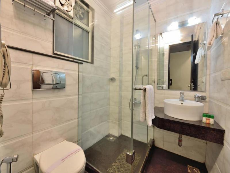 Fabhotel Marble Arch Karol Bagh Delhi  Exterior foto